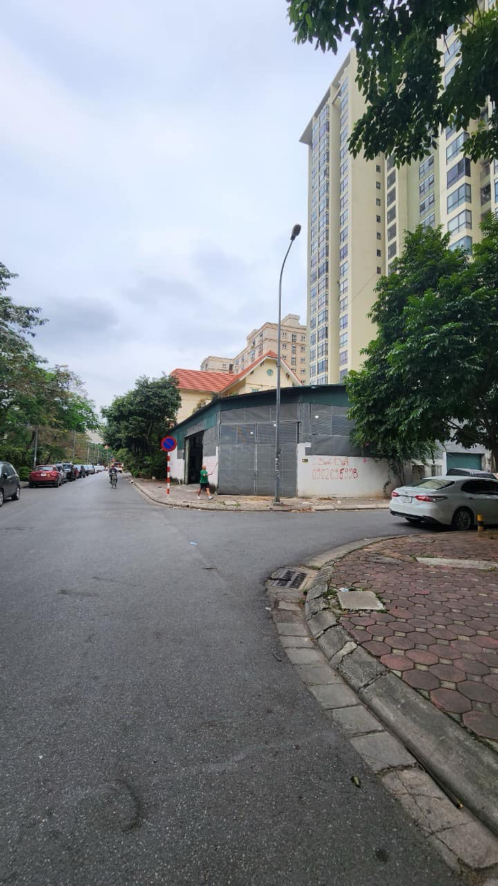 ⭐SIÊU HIẾM - MẢNH ĐẤT VÀNG -Lô Góc 3 Mặt Ngõ KĐT Yên Hòa 325m2/ MT 25m - 98.5 Tỷ⭐