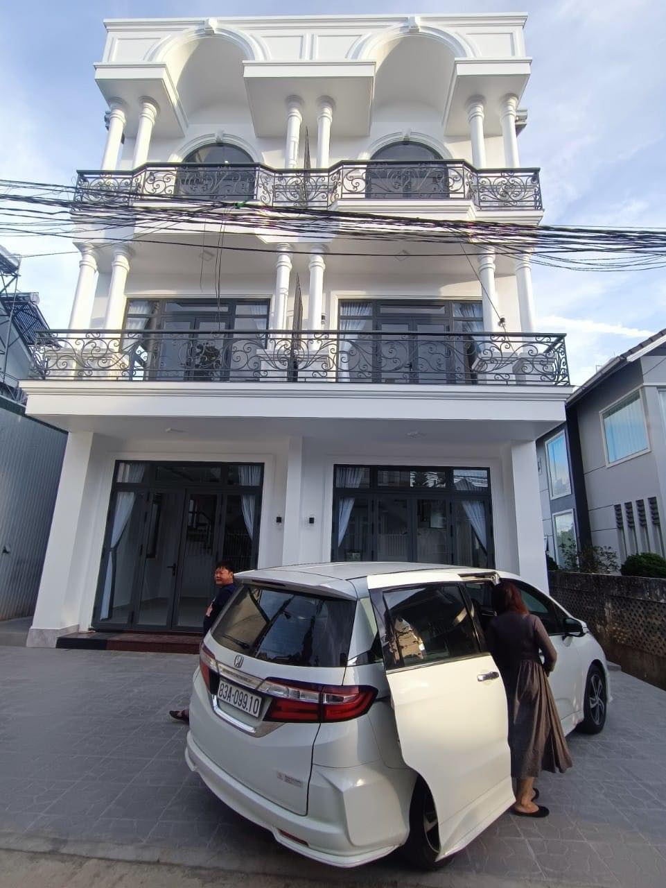 Bán 2 căn nhà tại Vạn Hạnh P8 Đà Lạt chỉ 6 tỷ 5