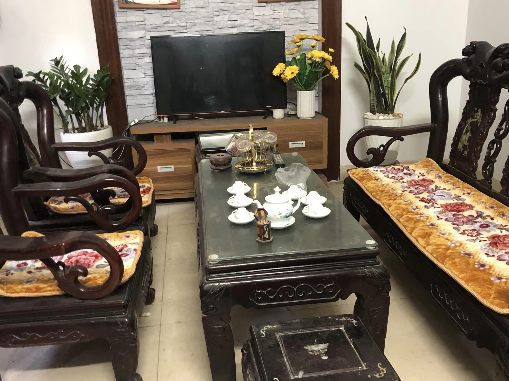 Bán nhà ngõ 61 Lạc Trung, diện tích 90m2, 5 tầng, mặt tiền 5.4m, nhỉnh 20 tỷ, nội thất đẹp, ô tô tránh, KD đỉnh