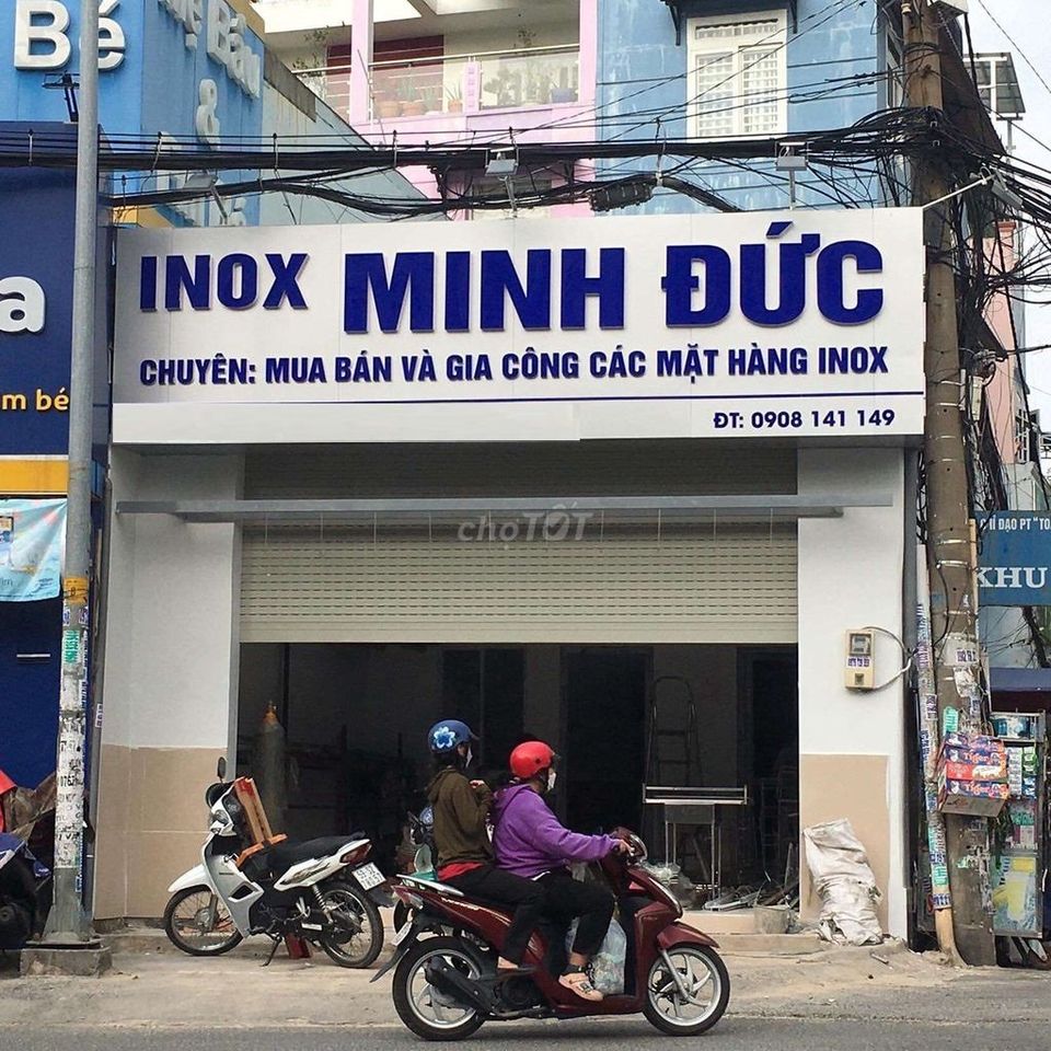 Cho thuê Mặt Tiền Đường Nguyễn Xí Bình Thạnh Diện tích : 5.5 x 13 Kết Cấu : Trệt Lững 3pn