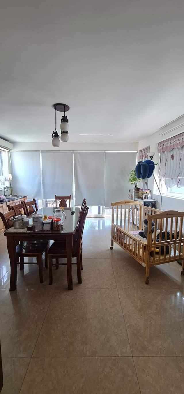 CÁCH 2 NHÀ RA MẶT PHỐ , THỤY KHUÊ TÂY HỒ , 7 TẦNG THANG MÁY