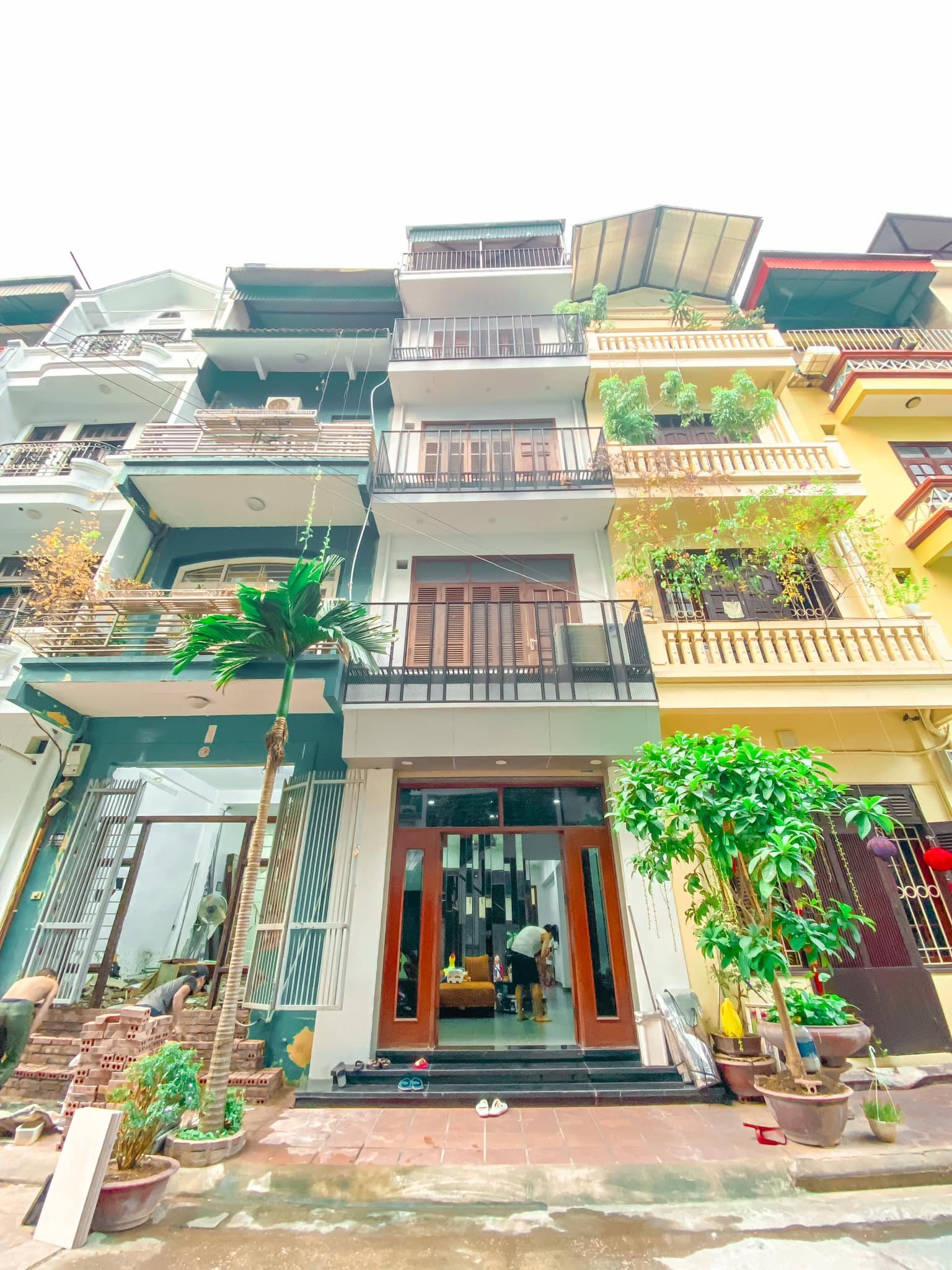 Bán nhà Quần Ngựa, Ba Đình, ô tô vào nhà, trước nhà rộng 5m, 10m ra mặt phố. Giá 7.3 tỷ