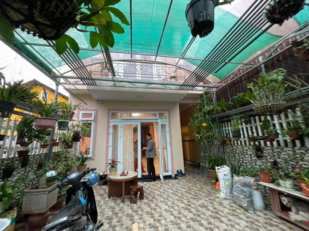 Bán nhà 2 mặt tiền Phó Đức Chính Phường 9 Đà Lạt