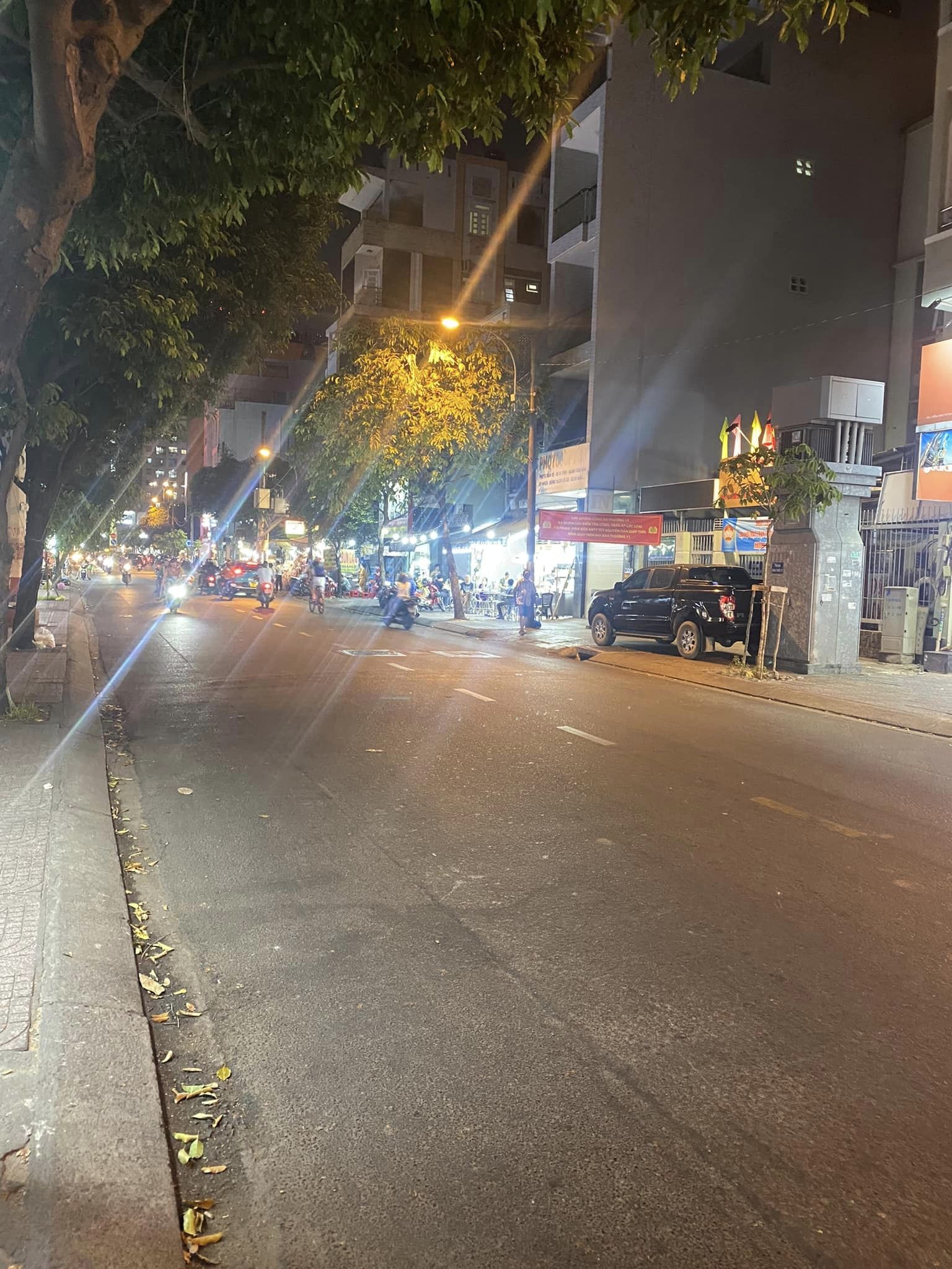 MẶT TIỀN KINH DOANH BÌNH THỚI - HIẾM NHÀ BÁN- -CÓ VỈA HÈ 2M -CỰC SUNG TÚC - NHỈNH 5 TỶ