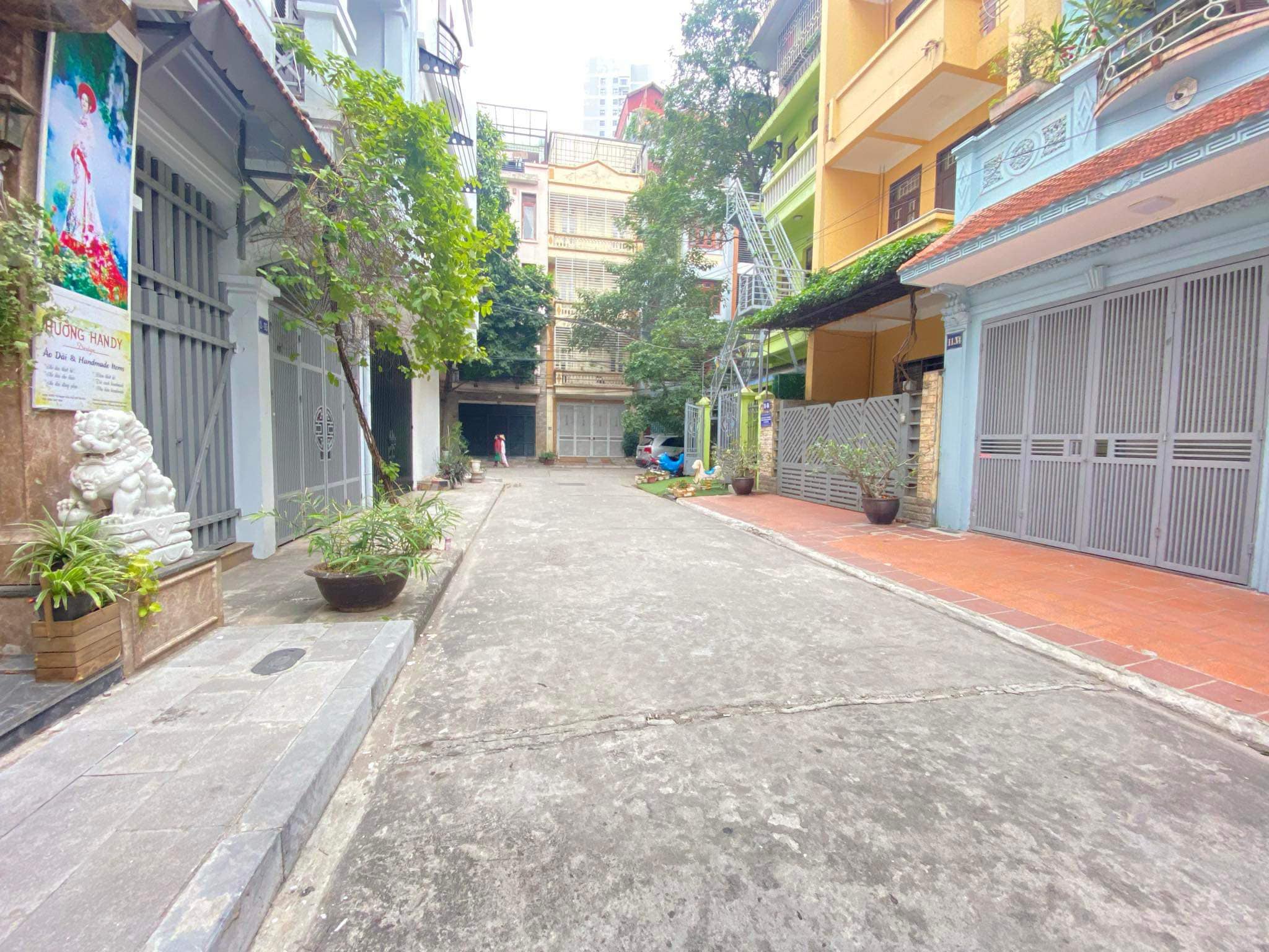 ⭐PHÂN KHÚC HIẾM-Khu Nhà Ở 40 Xuân La - 75m2/ 5Tầng/ MT 5m -18.75 Tỷ, Dân trí cao⭐