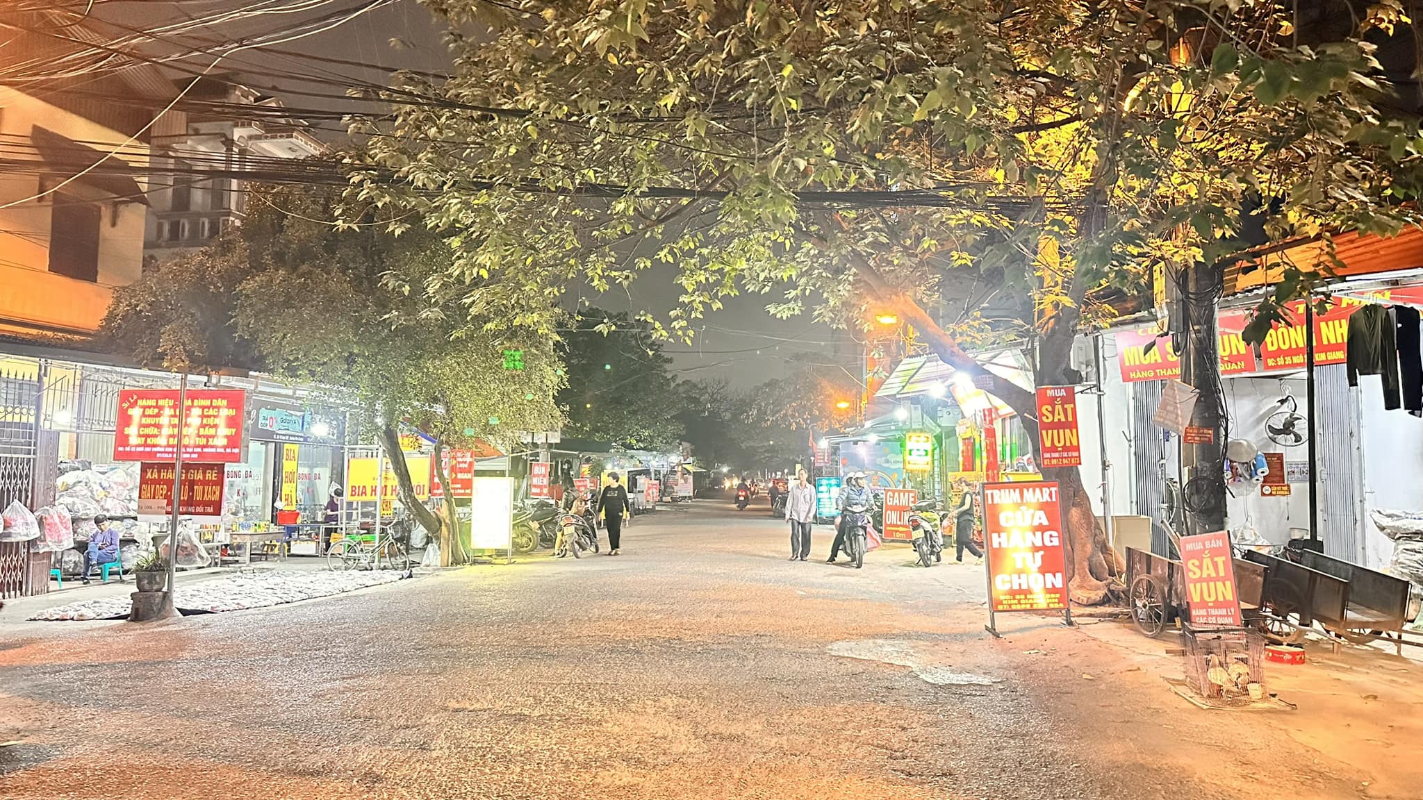 Hiếm! Nhà Kim Giang ( sát KĐT ĐẠI KIM) Lô góc, 2 mặt thoáng, 42m2 x 5,5Tầng, ngõ thông KD, 20m ra Ôtô tránh.