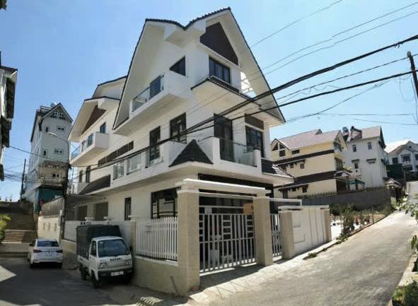 Cho thuê nhà Tô Hiến Thành P3 Đà Lạt 5 phòng ngủ