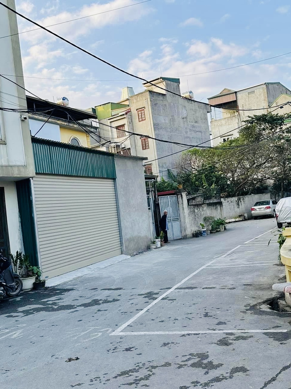 BÁN NHÀ CẦU CỐC MẶT TIỀN RỘNG ÔTÔ ĐỖ CỬA