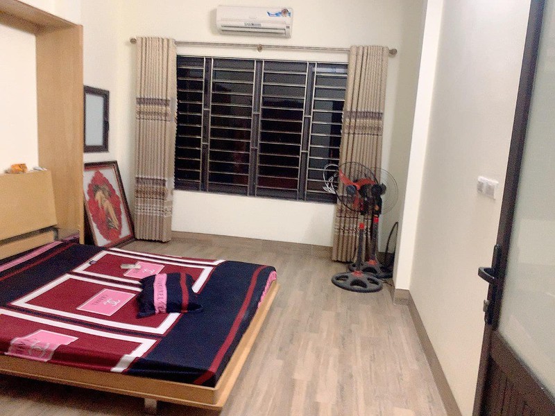 Bán Rẻ Nhà Tô hiến Thành, Quận 10,DT40 m2,nhính 7 TỶ7 hẻm xe hơi