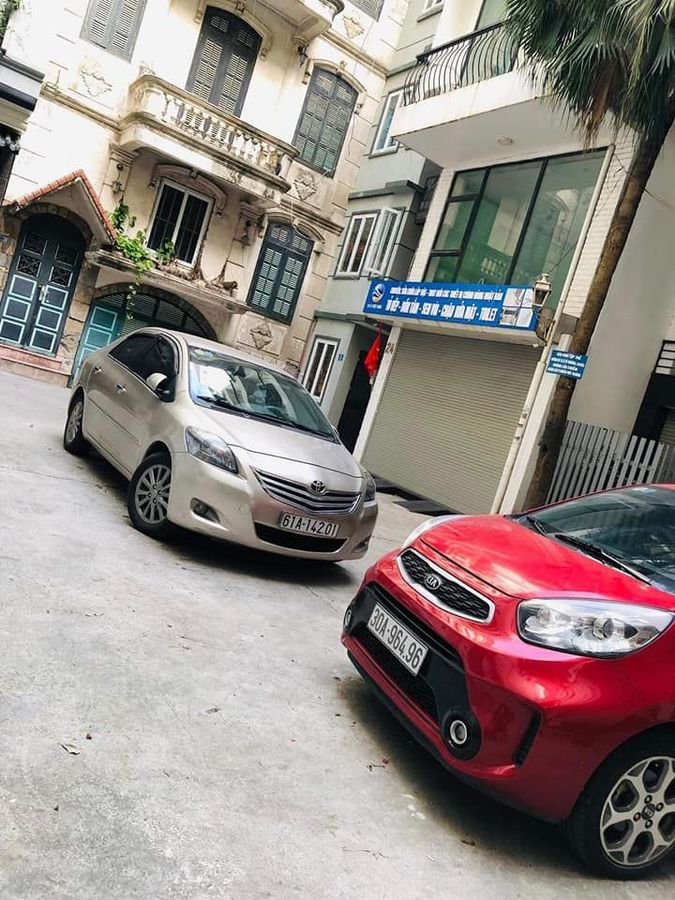 Bán nhà phố Kim Mã, BĐ 212m2 x 3T- mt 8m - 60 tỷ - Tiện xây Khách sạn, Apartment, Văn phòng