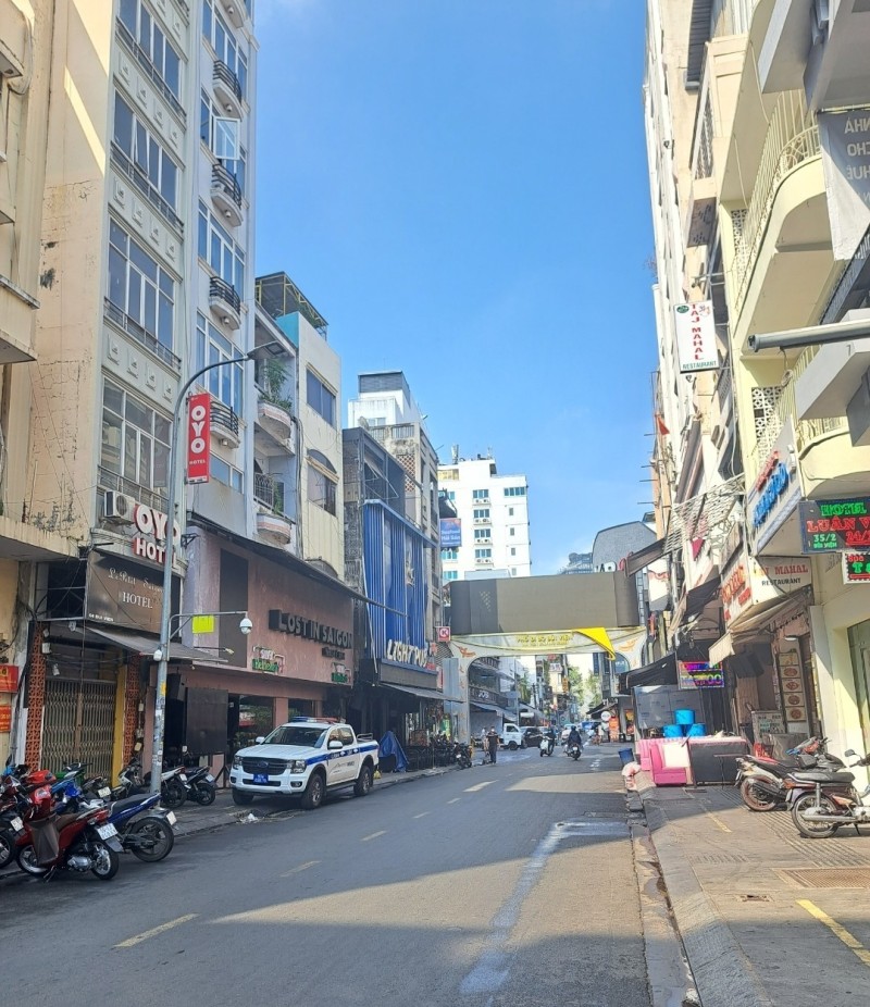 Bán Nhà Giá Rẻ Trần Hưng Đạo,P. Phạm Ngũ Lão, Q1, DT 3.6m x 12, Giá Chỉ 6.9 Tỷ