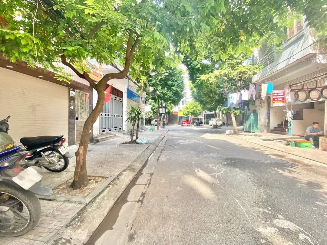 Phân Lô Giãn Dân Yên Phúc, 7 Tầng Thang Máy, 12.x Tỷ