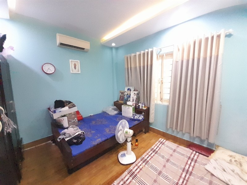 Bán nhà kế Phạm Văn Hai, Tân Bình, 51m2, 3PN rất đẹp, chỉ 4 tỷ nhỉnh
