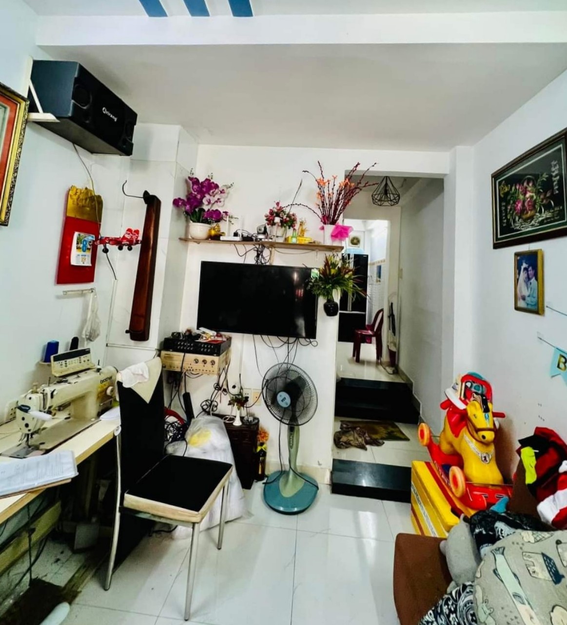 Nhà 4T DTSD 100M2 gần EMART 2 Gò Vấp 3Tỷ25 thương lượng