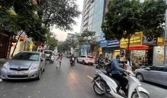 MẶT PHỐ VIP VÕ THỊ SÁU, HBT, HIẾM NHÀ BÁN KD ĐỈNH, Ô TÔ ĐỖ, CHỖ VIEW ĐẸP 18M/5TẦNG/MT 4M/ 8,9TỶ.
