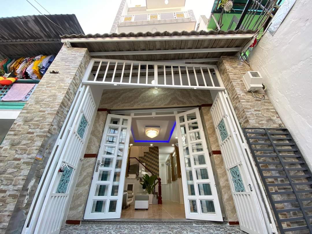 BÁN NHÀ HẺM XE HƠI 1886 HUỲNH TẤN PHÁT THỊ TRẤN NHÀ BÈ ️ Giá: 3.95 tỷ