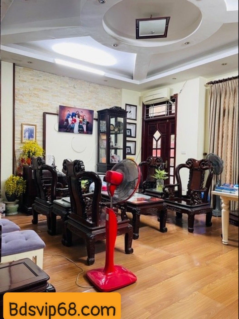 Bán nhà phố Tây Sơn, Đống Đa, 62m2 5 tầng mặt tiền siêu rộng, ô tô đỗ cửa giá 13.5 tỷ