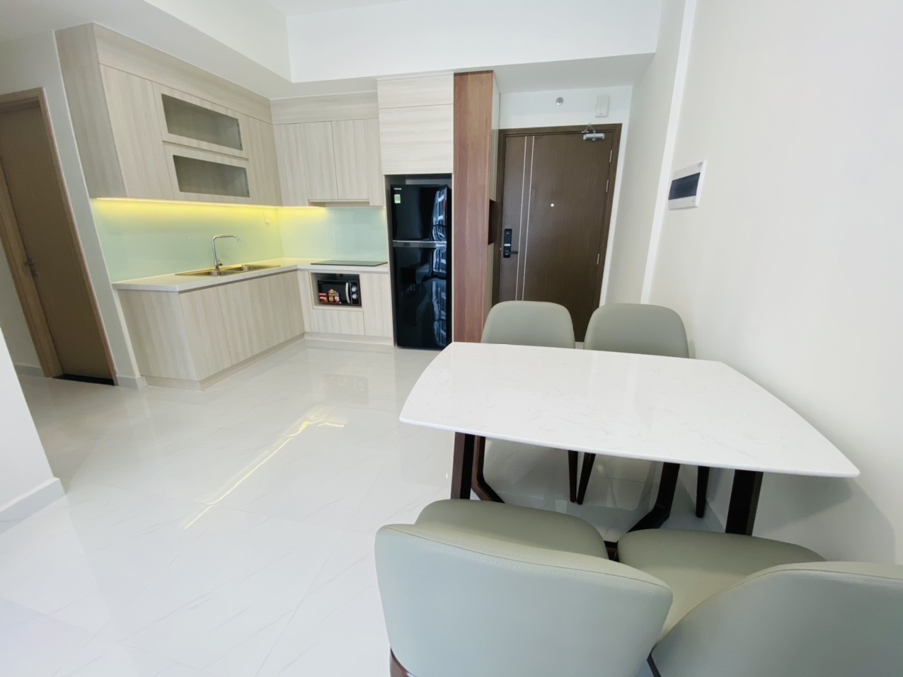 BÁN CĂN HỘ SAFIRA KHANG ĐIỀN FULL NỘI THẤT BẰNG GIÁ NHÀ TRỐNG, TẦNG ĐẸP, VIEW ĐẸP