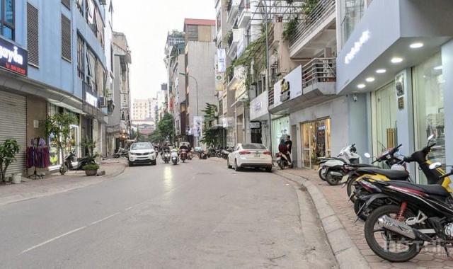 Bán nhà kinh doanh phố Đội Cấn hơn 13 tỷ 56m2, 5 tầng vỉa hè 5m trung tâm quận Ba Đình