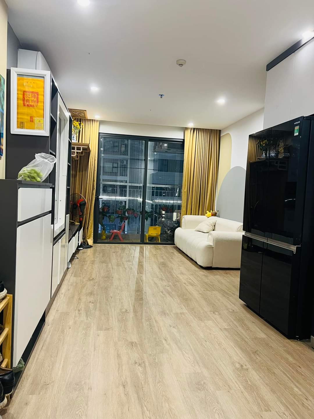 Cho thuê căn hộ 3 Ngủ 75m2 ,đầy đủ nội thất