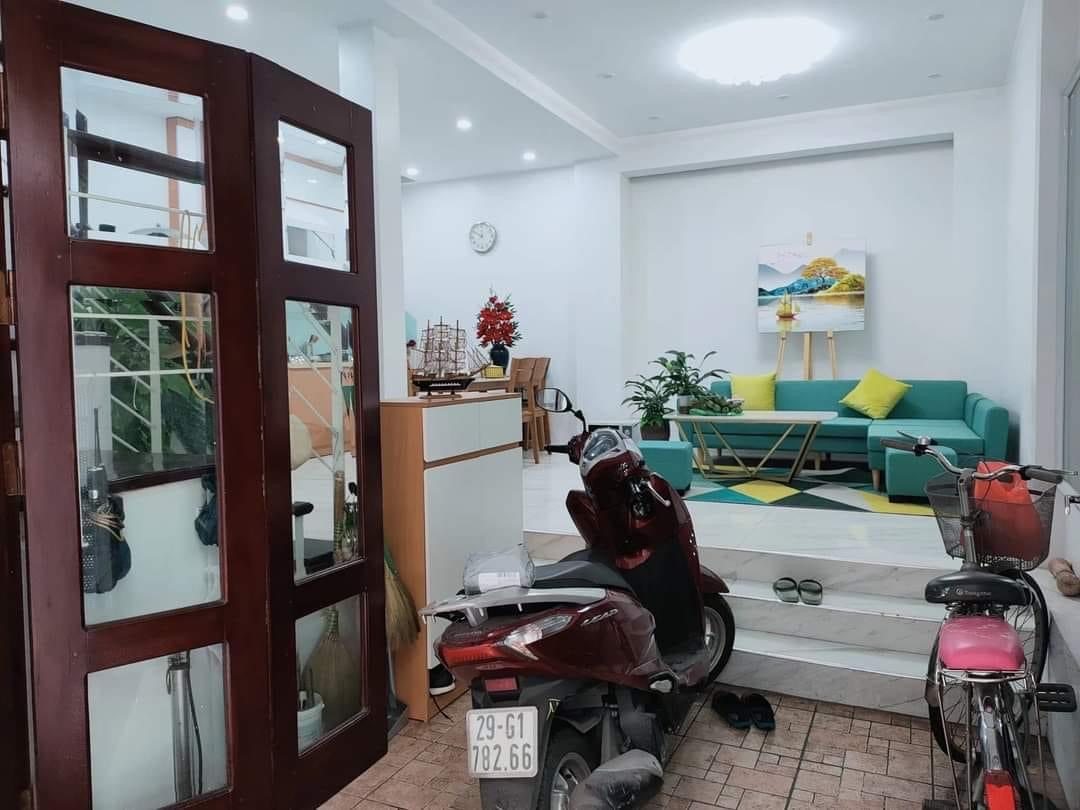 Bán nhà phố nguyễn trãi. 47/50m 4 tầng. Giá 6.5 ty