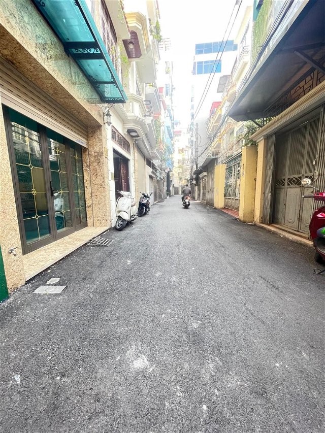 B.Nhà Lê Trọng Tấn - Thanh Xuân, DT60m2, 2Tầng, MT Đẹp, Giá 9.4tỷ