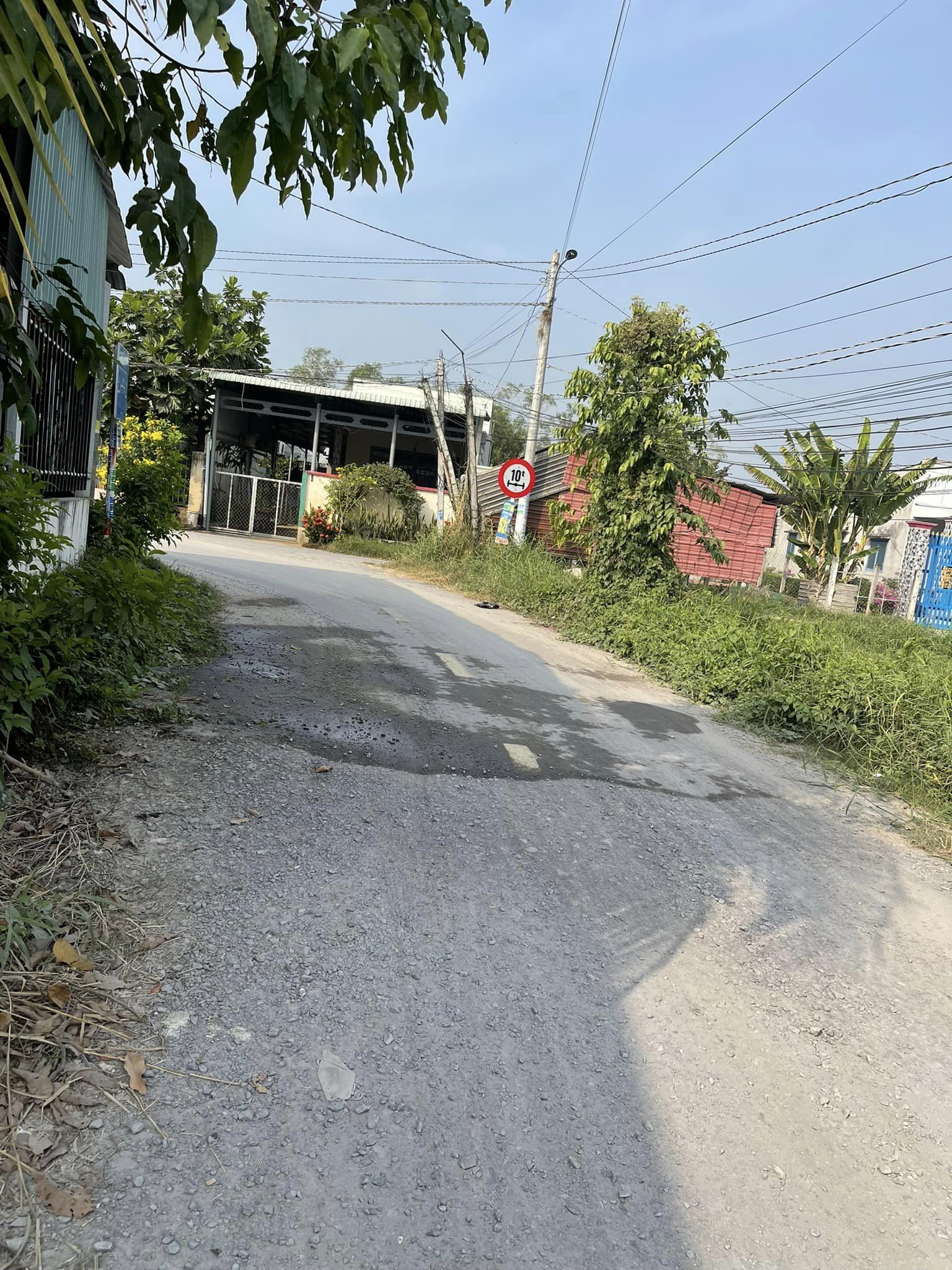 Cần Tiền Làm Ăn, Chủ Nhà Bán Gấp Miếng Đất, Đường Tỉnh Lộ 9, Mỹ Hạnh Bắc, Long An