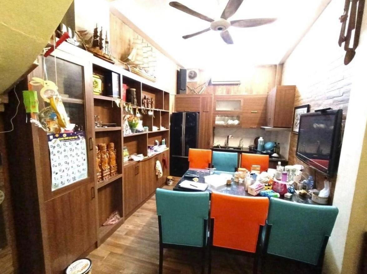 Bán nhà mặt ngõ gần phố, Bạch Mai-Hai Bà Trưng, 5ầng full nội thất giá 3.x tỷ