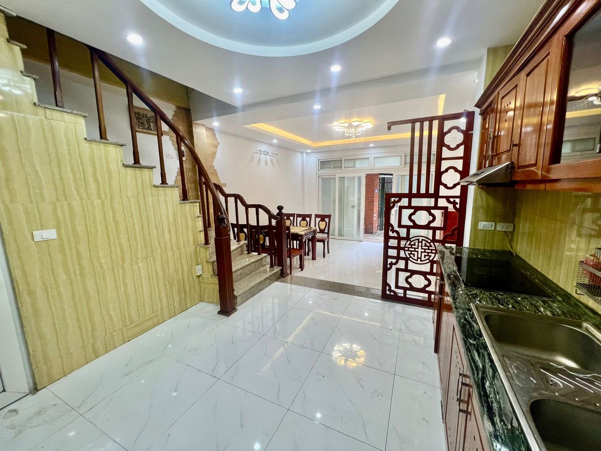 Bán Nhà Vương Thừa Vũ - Thanh Xuân, DT38m2, 4Tầng, MT Đẹp, Giá 6.9tỷ