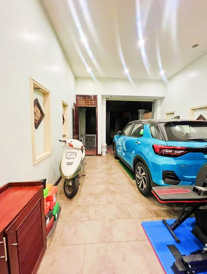 Bán trước tết Dịch Vọng Hậu Cầu Giấy 47m*5T nhỉnh 10 tỷ, ô tô tránh, kinh doanh ngày đêm