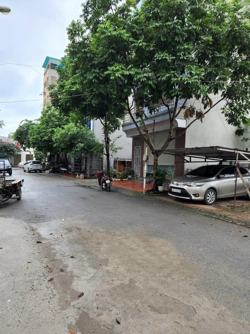 Phân Lô Văn La Hà Đông, Gara ô tô, Nhỉnh 9 Tỷ