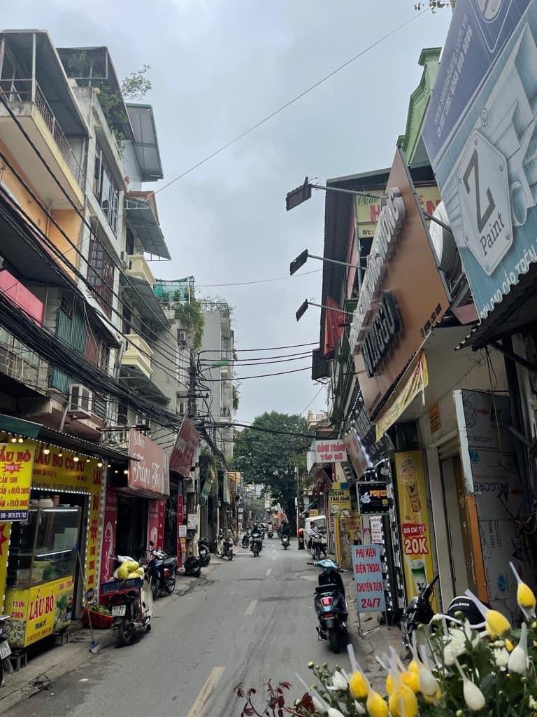 Hơn 10 Tỷ có Luôn, Mặt Phố Quan Nhân, 85m