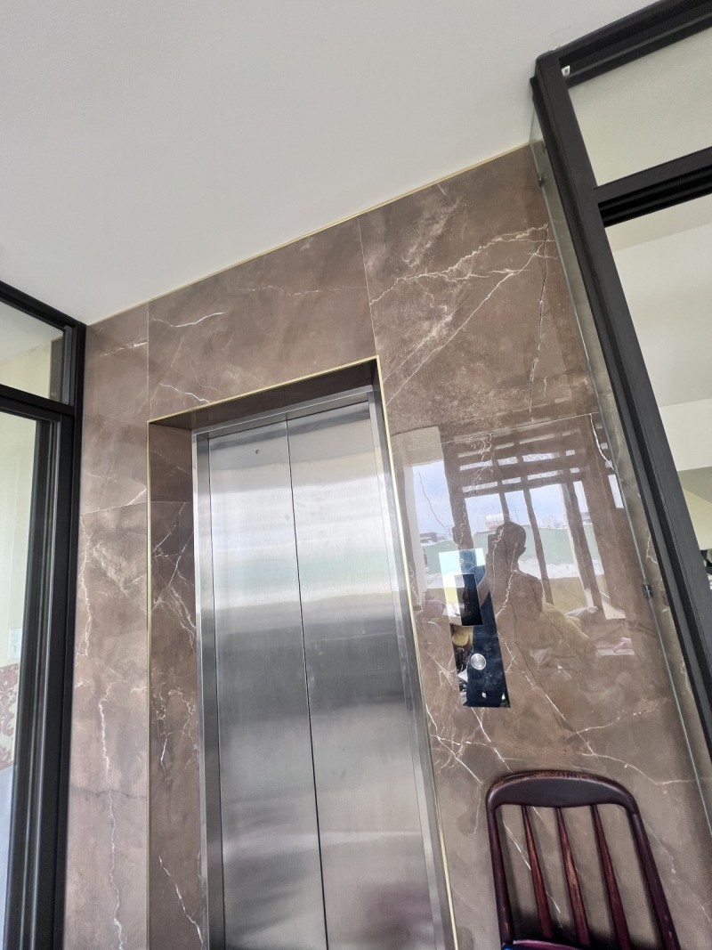 Bán Tòa Nhà Buiding Mặt Tiền Cao Thắng, Q 10, Có Hầm, Có Thang Máy, ( DT 8m x 16m ) Cực Hiếm, Chỉ 60 Tỷ