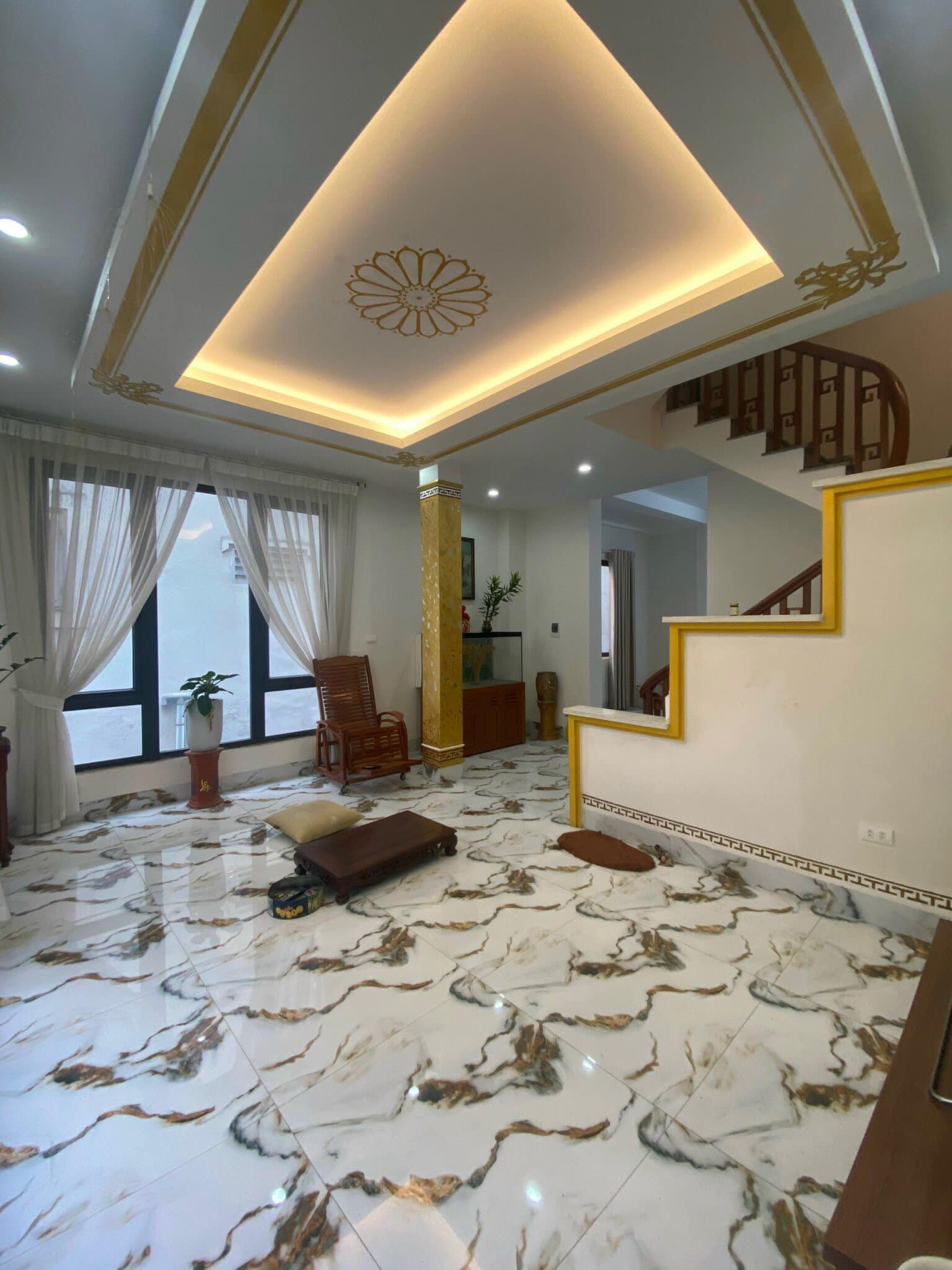 Bán nhà ngõ 235 Yên Hòa, Cầu Giấy, 57m2, 5 tầng, 2 mặt thoáng, nhà đẹp ở ngay, giá 7.15 tỷ