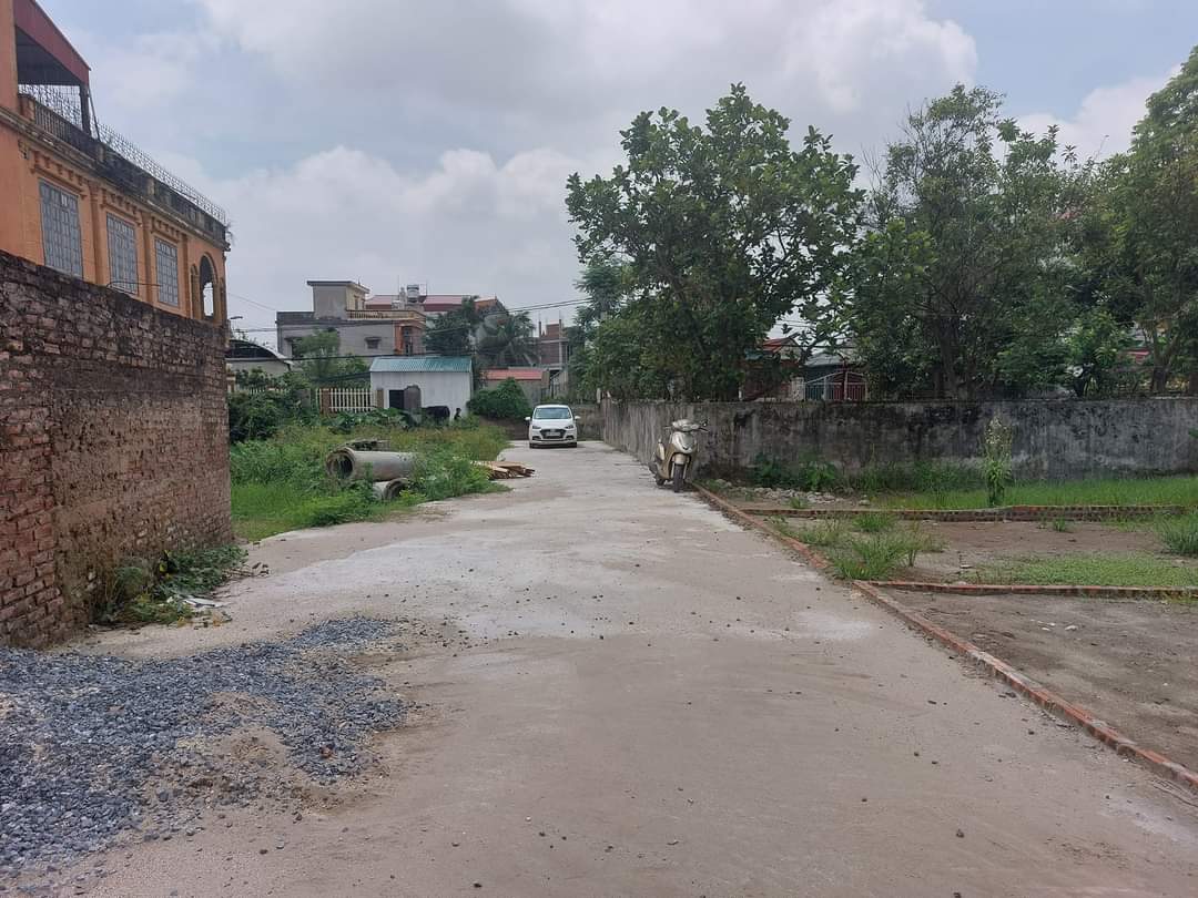 BÁN CẮT LỖ ĐẤT THANH TRÌ HÀ NỘI, NINH XÁ, NINH SỞ, PHÂN LÔ, 63M2, MT 4.8M, GIÁ 2.05 TỶ, 3 THOÁNG, PHÂN LÔ - 16 CHỖ VÀO