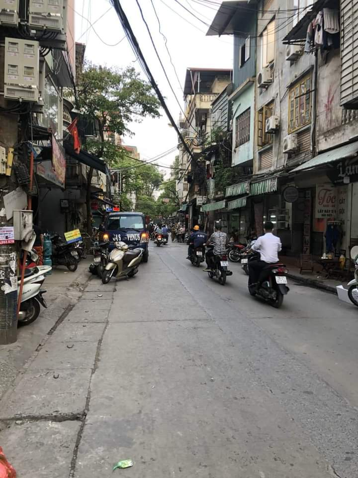 .BÁN NHÀ MẶT PHỐ BẠCH ĐẰNG – 69M2 – 3 TẦNG – 7.9 TỶ.