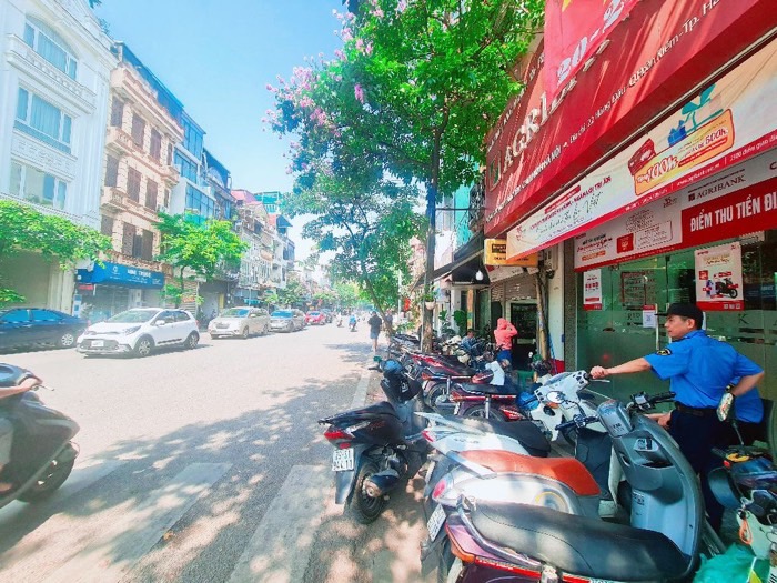 BÁN MẶT PHỐ CỔ HÀNG ĐẬU - VỈA HÈ KINH DOANH - DIỆN TÍCH RỘNG - 166 M - 53 TỶ