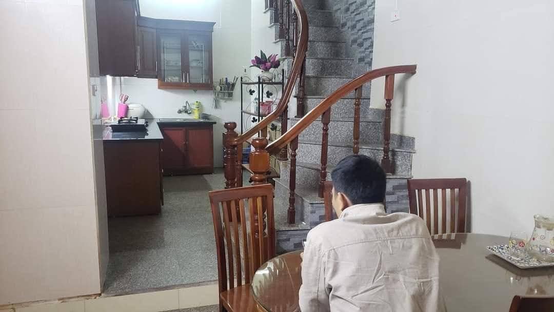 CC cần cho thuê nhà riêng phố Bạch Mai Hai Bà Trưng, gần Bách Khoa, DT 30 m2, 3 tầng, 2 Ngủ Giá 8 triệu (Có thương