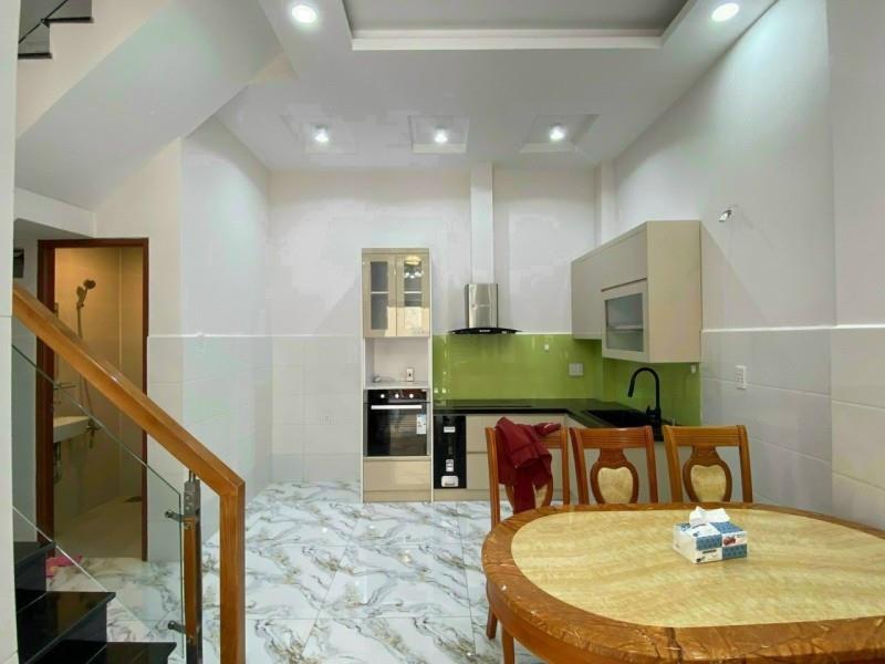 4.7 Tỷ - NHÀ MỚI ĐẸP BÙI QUANG LÀ - P12 - HẺM XE TẢI- NGANG HIẾM 5M - FULL NỘI THẤT.