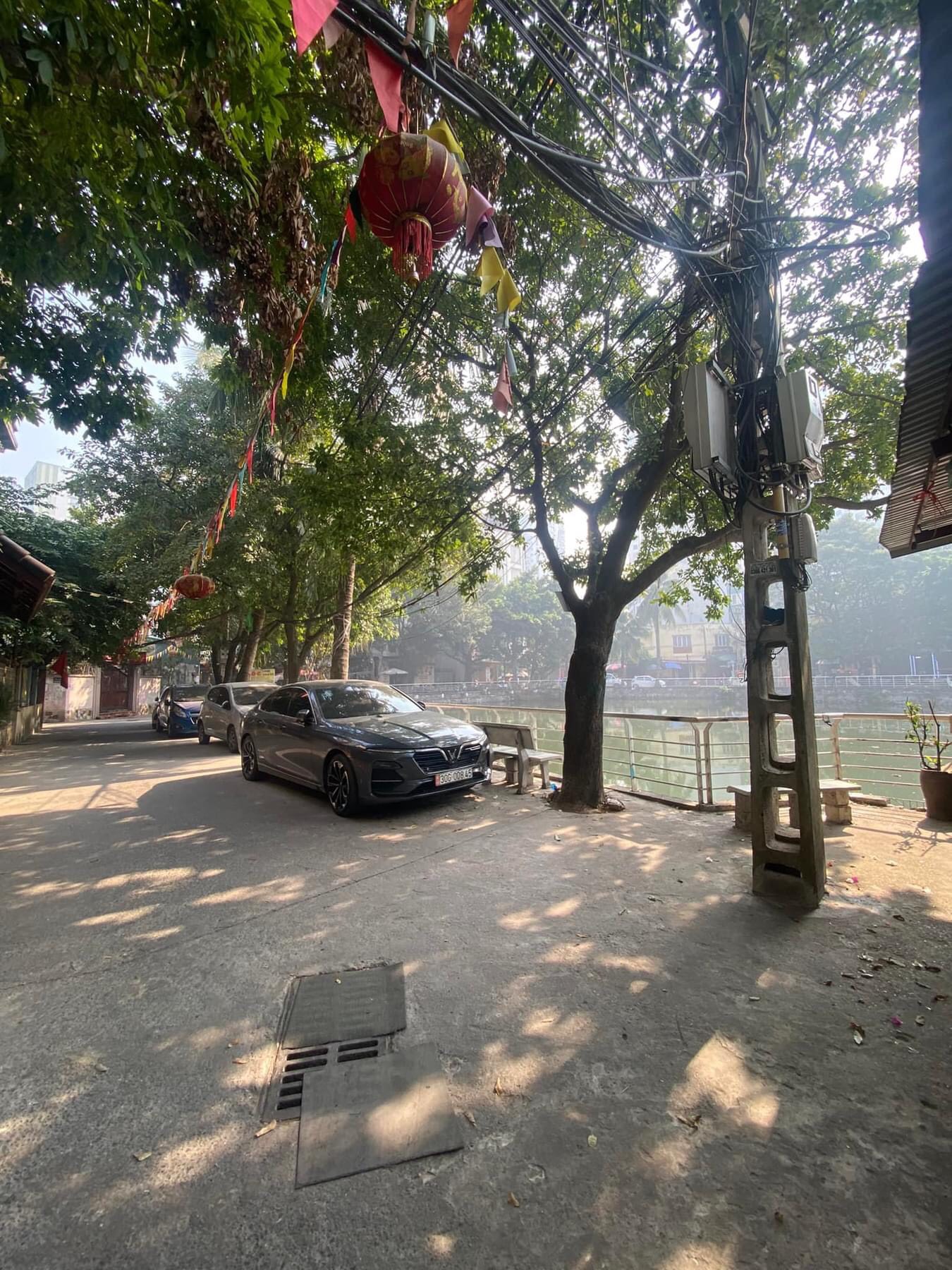 KHÂM THIÊN - NHA ĐẸP 38m2, 3 ngủ, 2 mặt ngõ - cách hồ 49m - BÁN 4.29 tỷ