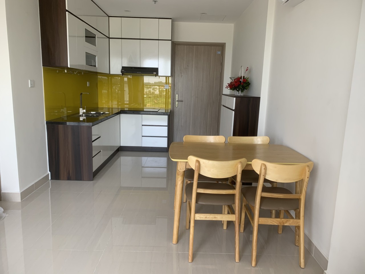 cho thuê 2pn+ full nội thất VINHOMES GRAND PARK Quận 9