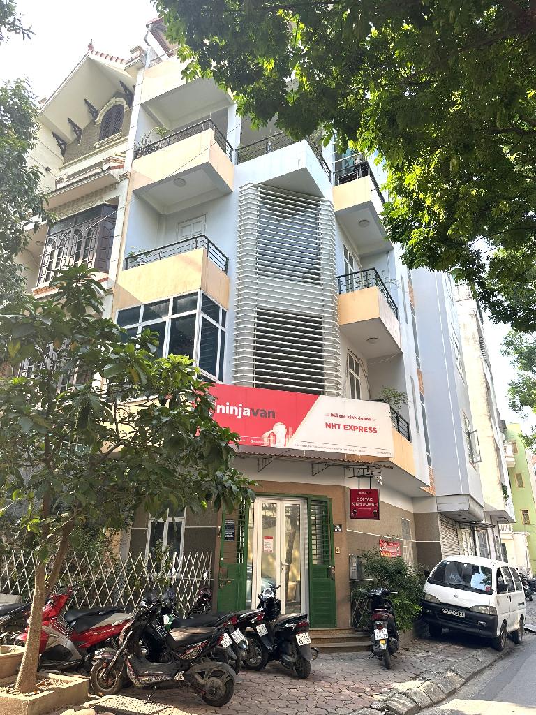 Bán LK mặt Nguyễn Khuyến, 2 mặt tiền, kinh doanh tốt, 110m2, MT 5m sát chung cư, 20 tỷ 0904604054