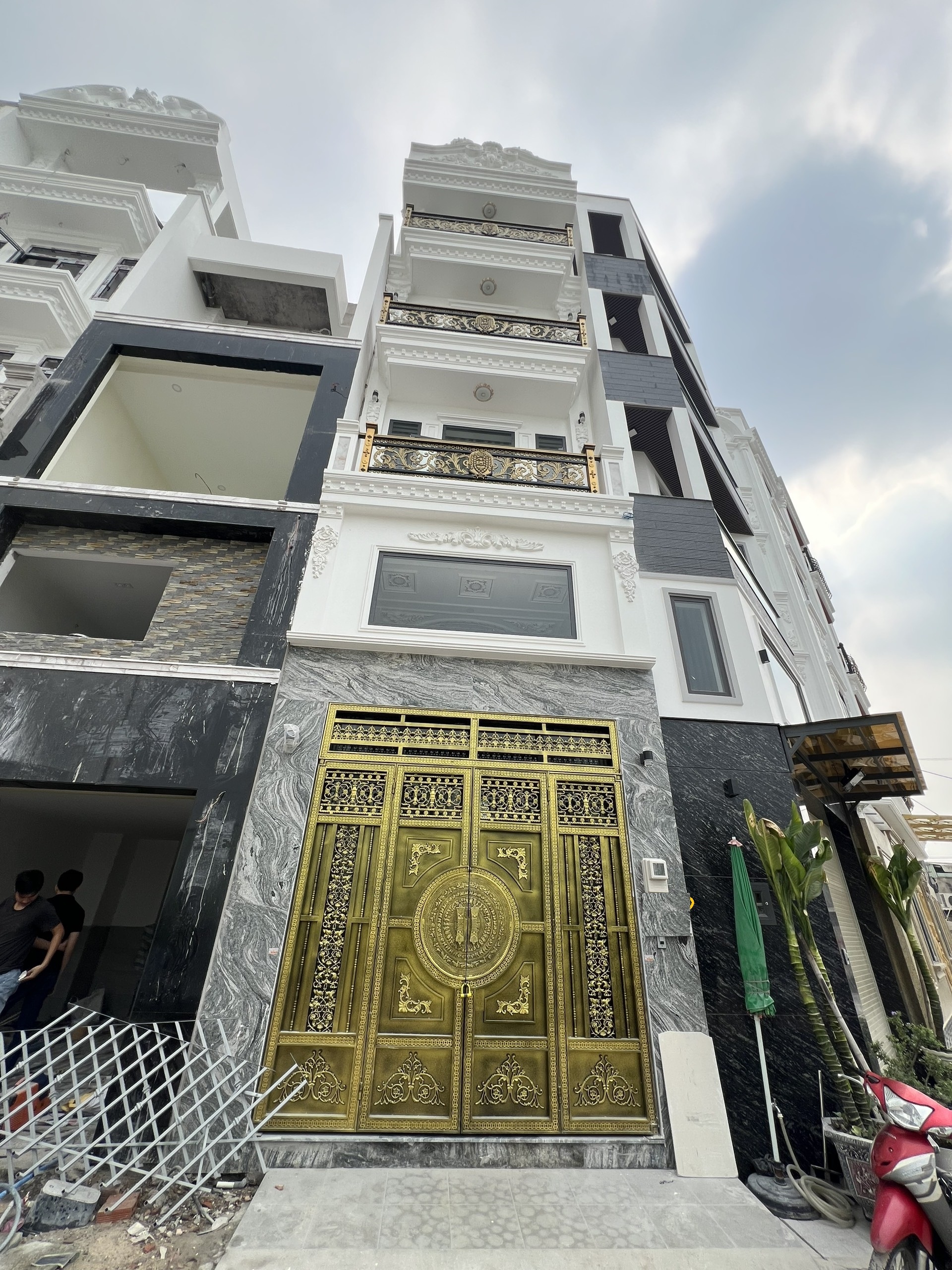 VIP - Hương Lộ 2 – Bình Trị Đông A – Bình Tân – 4m x13,5 m – Nhỉnh 6 tỷ 2 còn TL