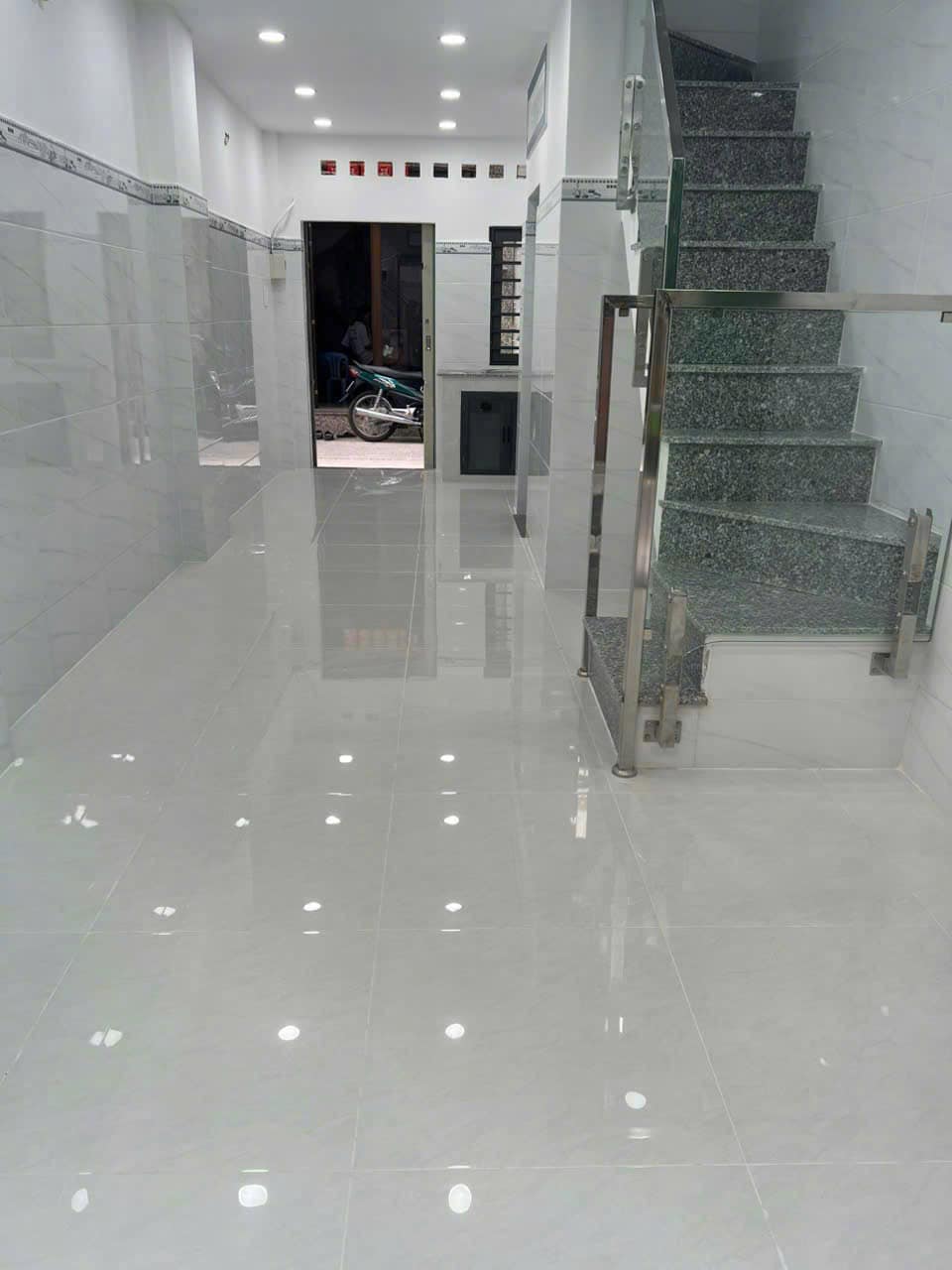 Siêu phẩm Q11, 2 mặt hẻm trước sau 4m Lãnh Binh Thăng chỉ 4 tỷ 08