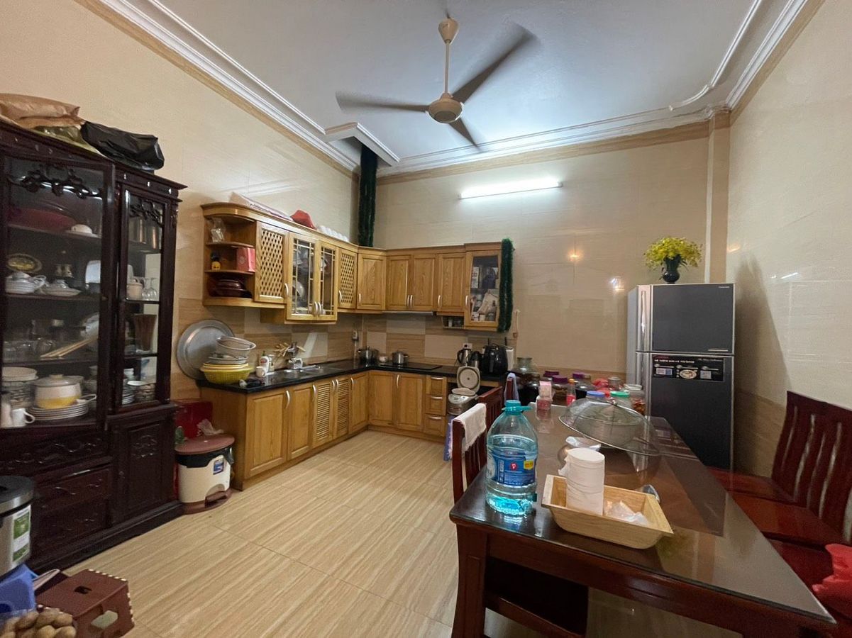 Siêu gần Phố Kim Ngưu tự xây, ô tô, tự xây 63m* 3 tầng mặt tiền 4.4m