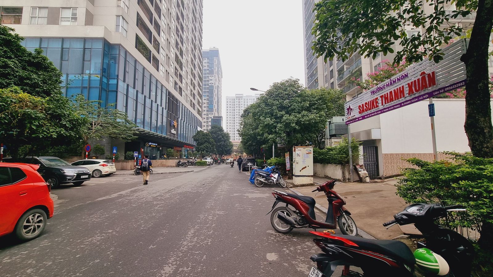 Kiền kề 90 Nguyễn Tuân. Dt 79m, 5 tầng Thang máy, Ô tô tránh, KDoanh rất tốt, Mt 5.5m, 29 Tỷ