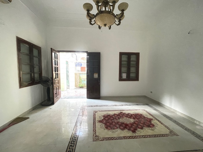 BÁN NHÀ NGUYỄN VĂN CỪ BỒ ĐỀ LONG BIÊN 160M 3TẦNG 16.5 tỷ CỰC HIẾM.