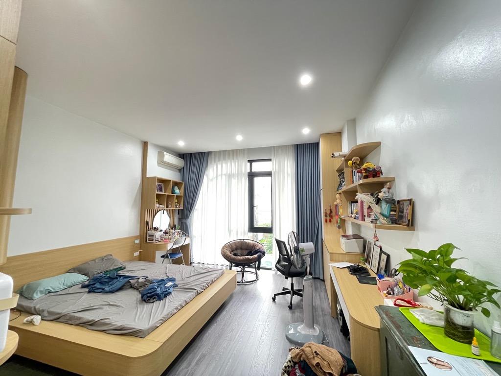 BÁN NHÀ BỒ ĐỀ LONG BIÊN 91M - 4 TẦNG - 12,95 TỶ GIẢM SỐC.