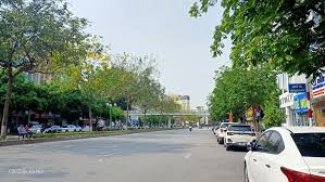 Bán Tòa Nhà Văn Phòng Mặt Phố Nguyễn Văn Cừ 160m2, 8 Tầng, Thang Máy, Vỉa Hè Ô Tô Tránh - Giá Hơn 51 Tỷ - Long Biên