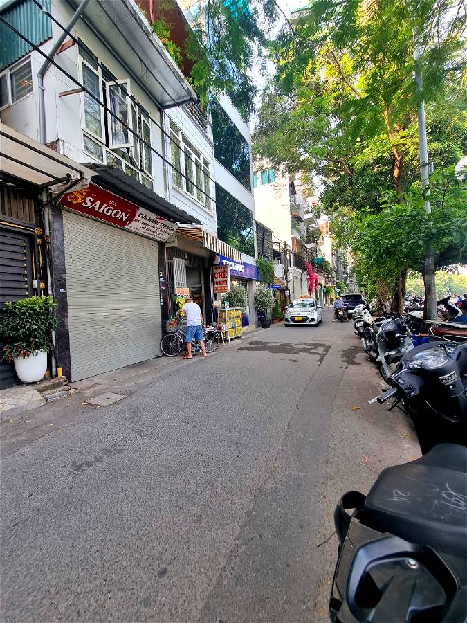 Bán Nhà Mặt Phố Mai Anh Tuấn Quận Đống Đa. Sổ 44m Thực tế 63m Xây 6 Tầng Mặt Tiền 4m Nhỉnh 17 Tỷ. Cam Kết Ảnh Thật Mô